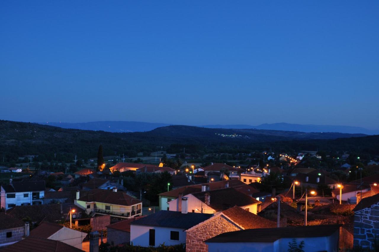 Pinheirinhos - Quinta De Sao Caetano Farm stay Carapito