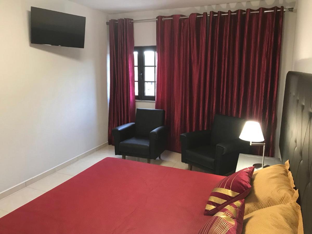 Pinheirinhos - Quinta De Sao Caetano Farm stay *